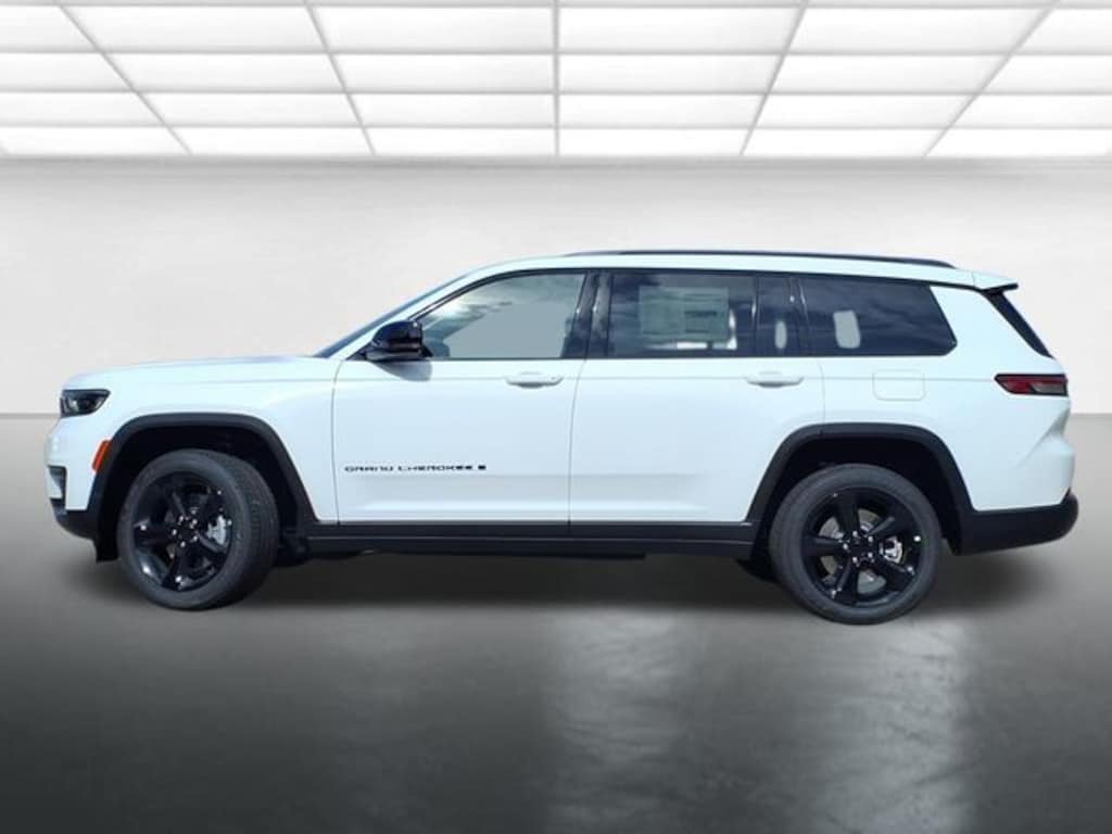 New 2025 Jeep Grand Cherokee Altitude X Sport Utility