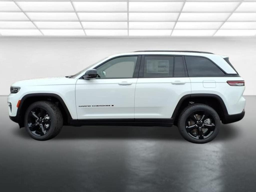New 2025 Jeep Grand Cherokee Limited Sport Utility