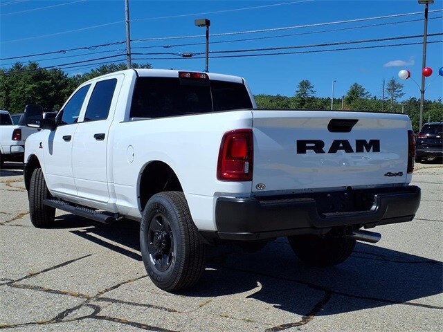 2025 Ram 2500 Tradesman photo 3