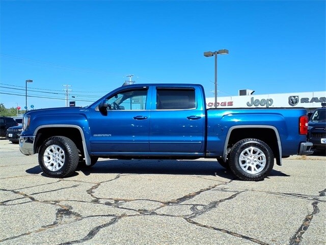 2017 Gmc Sierra 1500 SLE photo 2