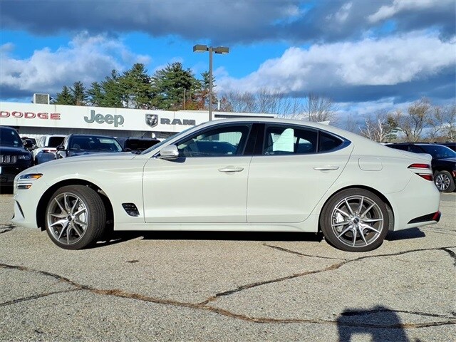 2025 Genesis G70 2.5T photo 2