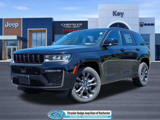 2026 Jeep Grand Cherokee Limited Reserve 4x4's photo