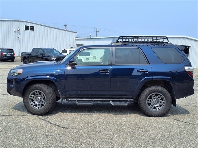 2020 Toyota 4Runner Venture Special Edition photo 2