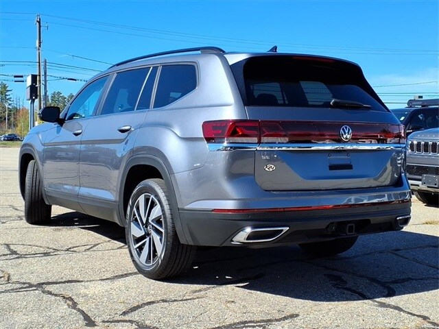 2024 Volkswagen Atlas SE Technology photo 3