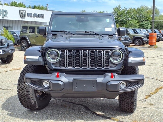 2025 Jeep Wrangler Rubicon Sport photo 2