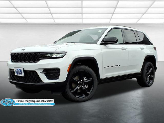 2025 Jeep Grand Cherokee Altitude's photo