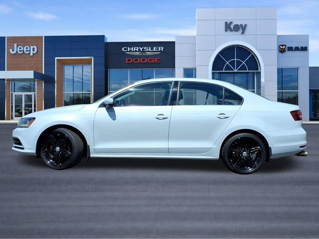 Used 2017 Volkswagen Jetta SE with VIN 3VWDB7AJ2HM351848 for sale in Rochester, NH
