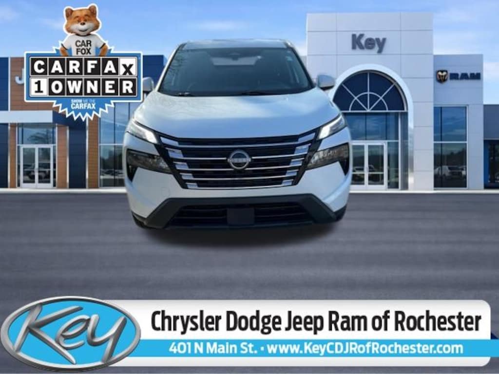 Used 2024 Nissan Rogue SV SUV