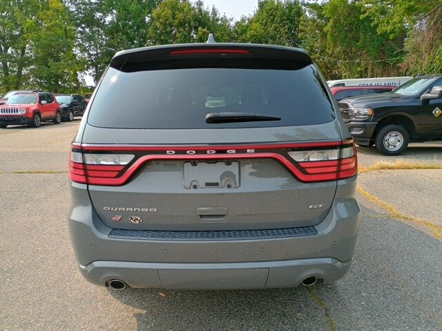 2022 Dodge Durango GT photo 3