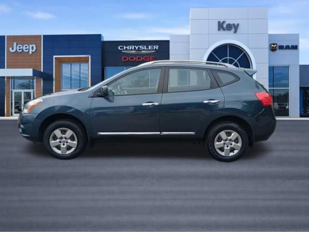 Used 2015 Nissan Rogue Select S SUV
