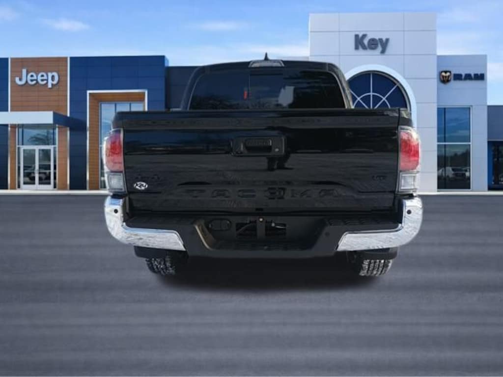 Used 2022 Toyota Tacoma Limited V6 Truck Double Cab