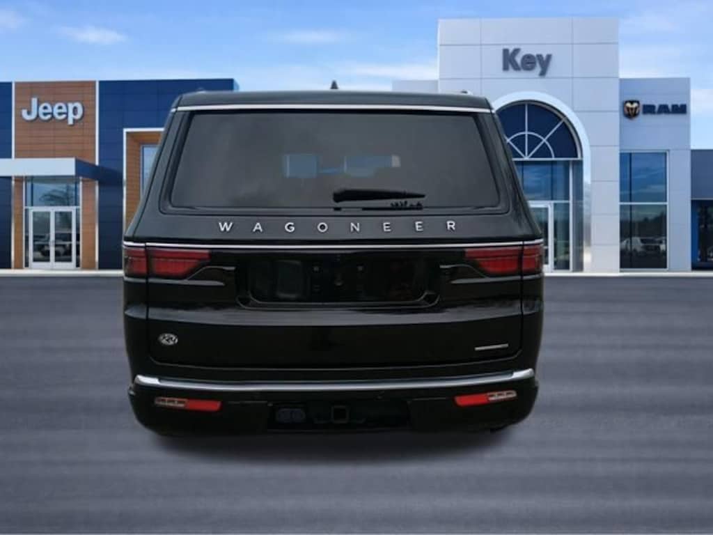 Used 2024 Jeep Wagoneer Series II SUV