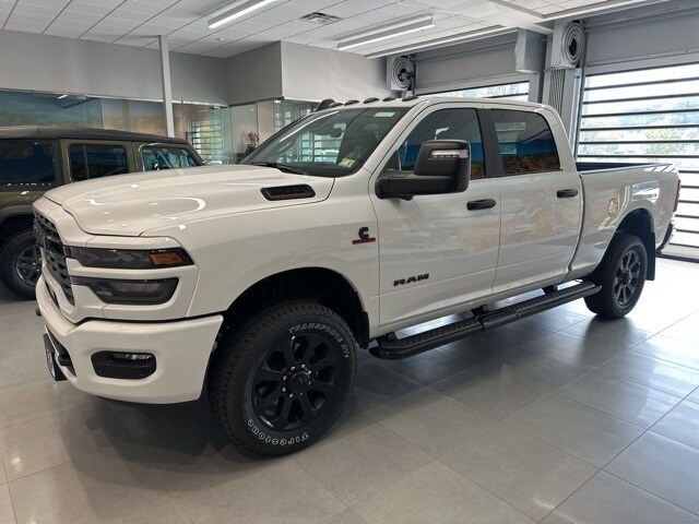 2025 Ram 2500 Big Horn photo 2
