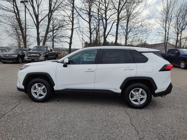 Used 2022 Toyota RAV4 XLE with VIN 2T3RWRFV1NW140347 for sale in Portsmouth, NH
