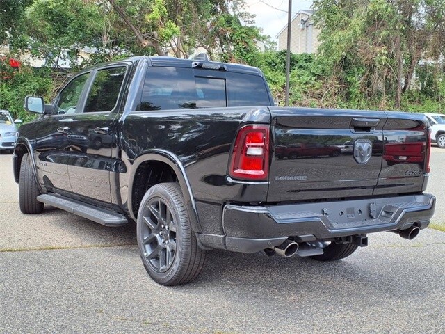 2026 Ram 1500 Laramie photo 3