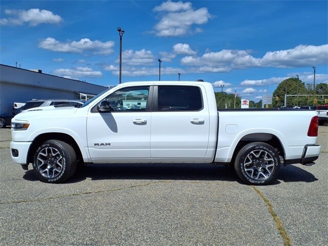 2026 Ram 1500 Laramie photo 3