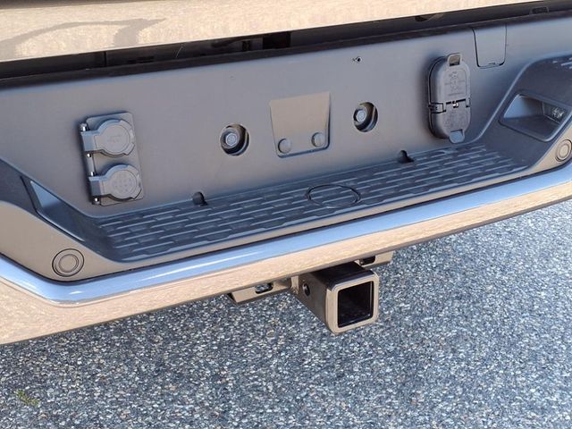 2026 RAM 1500 Laramie - Photo 8