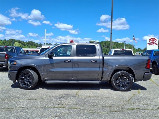 2026 Ram 1500 Laramie photo 2