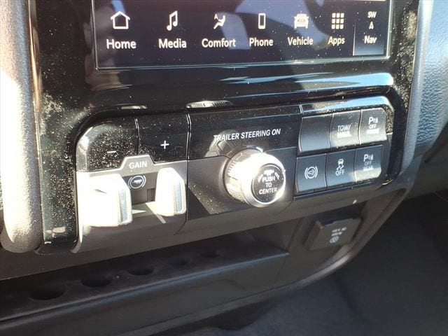 2025 RAM 3500 Tradesman - Photo 18
