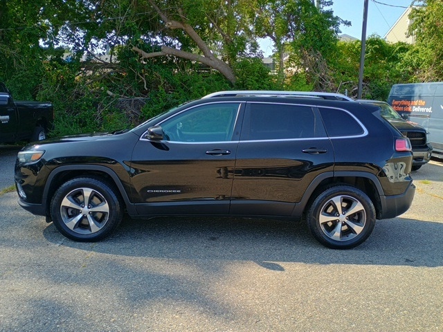 Used 2019 Jeep Cherokee Limited with VIN 1C4PJMDX3KD300167 for sale in Portsmouth, NH