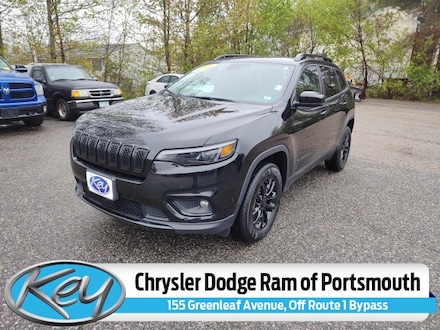 2023 Jeep Cherokee Altitude Lux SUV