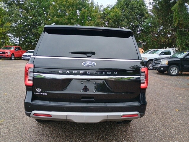 2023 Ford Expedition Limited photo 3