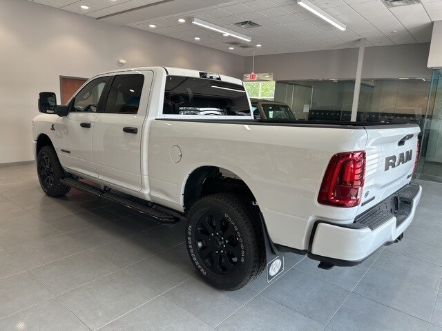 2025 Ram 2500 Big Horn photo 2