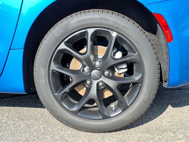 Photo 6
