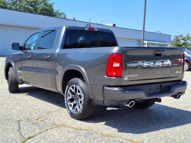 2026 Ram 1500 Laramie photo 3