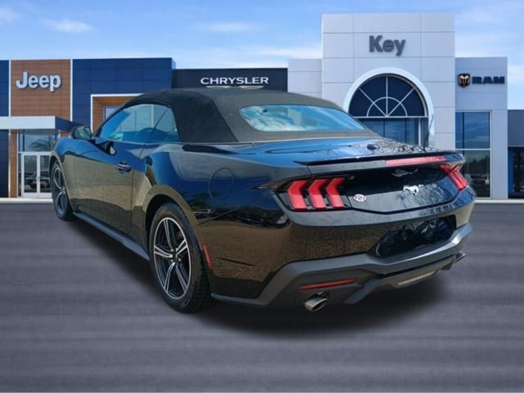 Used 2024 Ford Mustang Convertible