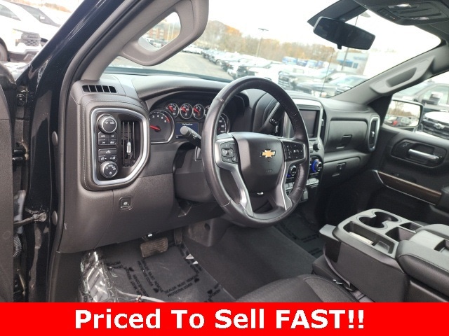 Used 2022 Chevrolet Silverado 1500 Limited LT with VIN 3GCPYJEK0NG195303 for sale in Portsmouth, NH