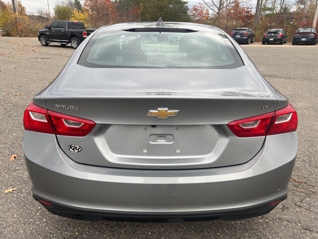 2023 Chevrolet Malibu 1LT photo 4