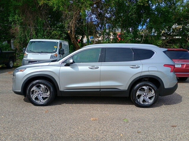 2023 Hyundai Santa Fe SEL photo 2