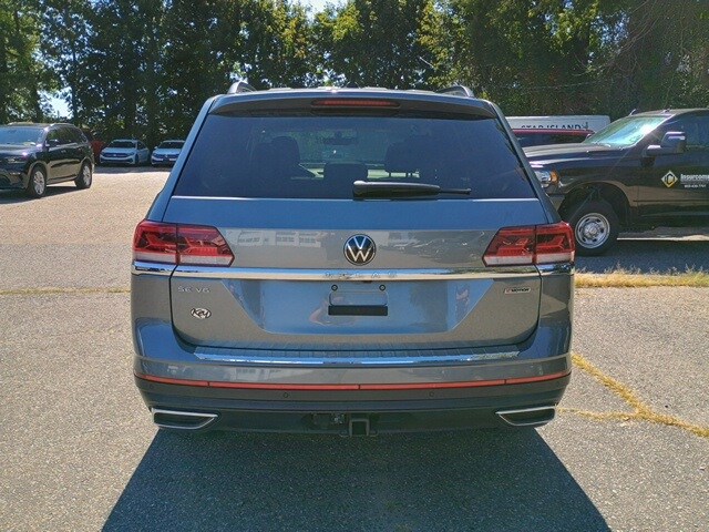 2022 Volkswagen Atlas V6 SE Technology photo 3