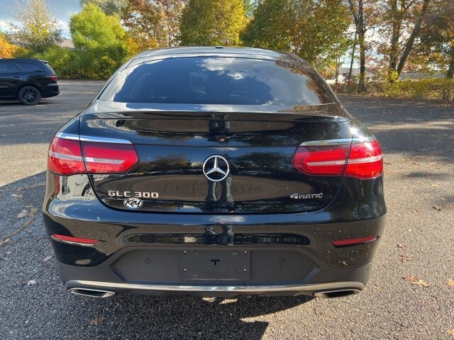 2019 Mercedes Benz GLC 300 4MATIC Coupe photo 4