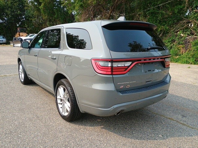 2022 Dodge Durango GT photo 2