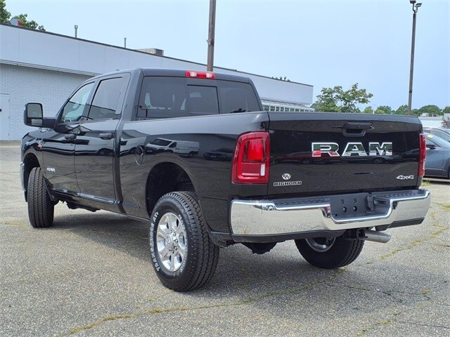 2025 Ram 2500 Big Horn photo 3