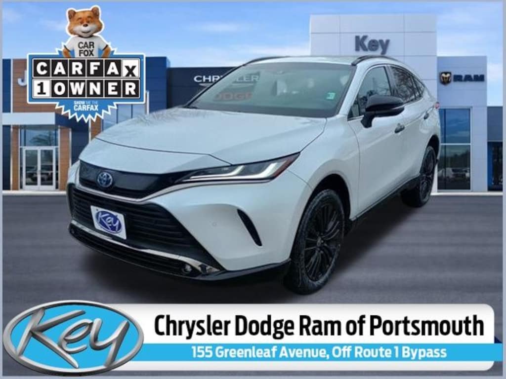 Used 2024 Toyota Venza LE SUV