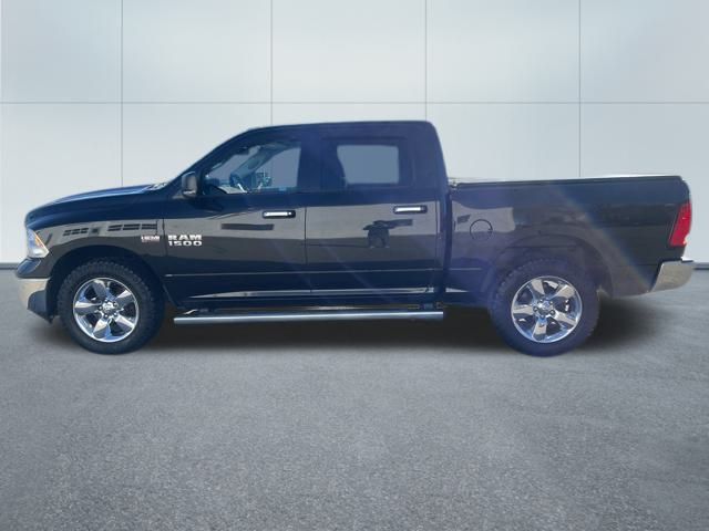 2017 Ram 1500 SLT photo 2