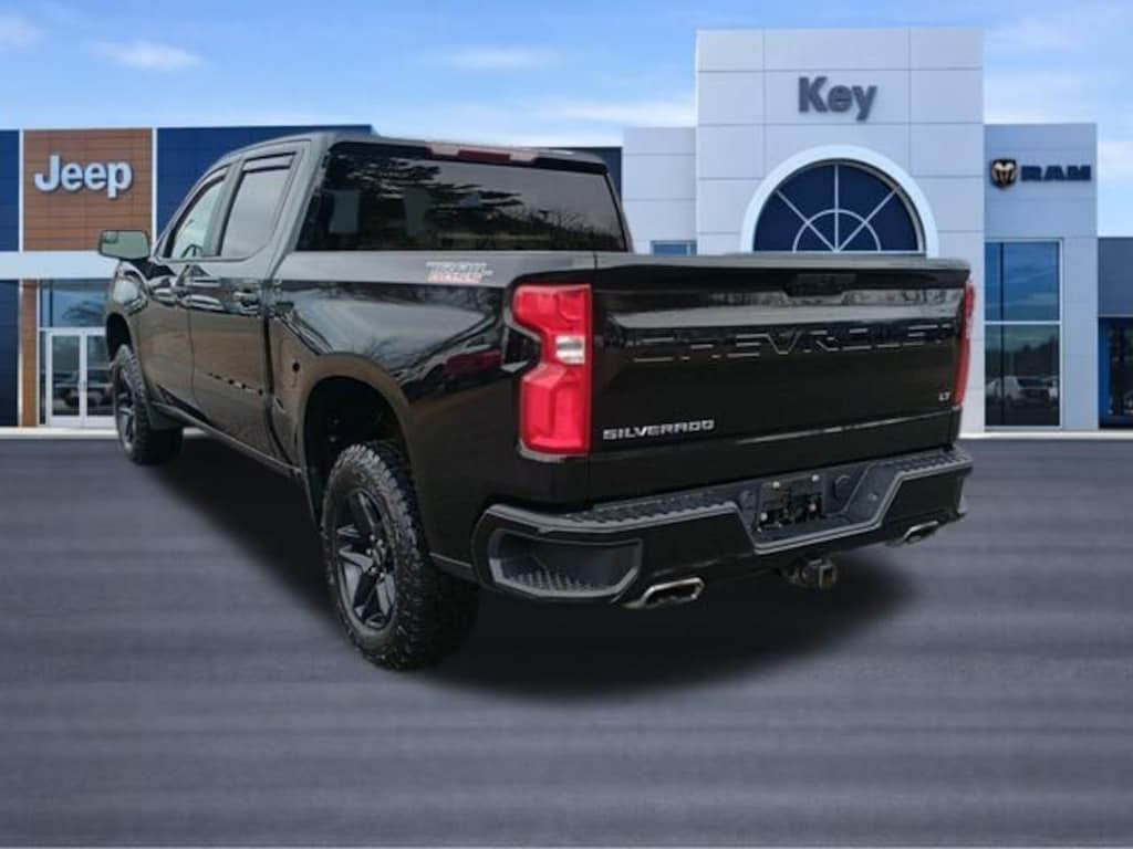 Used 2021 Chevrolet Silverado 1500 LT Trail Boss Truck Crew Cab