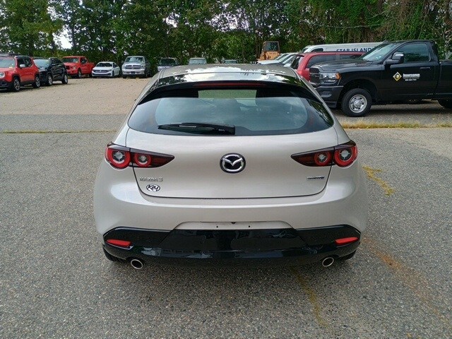 2023 Mazda Mazda3 Hatchback 2.5 s Preferred photo 4