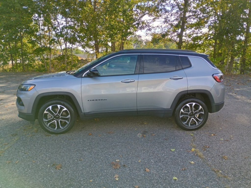Used 2023 Jeep Compass Limited SUV