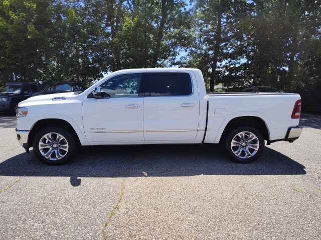2023 Ram 1500 Limited photo 2