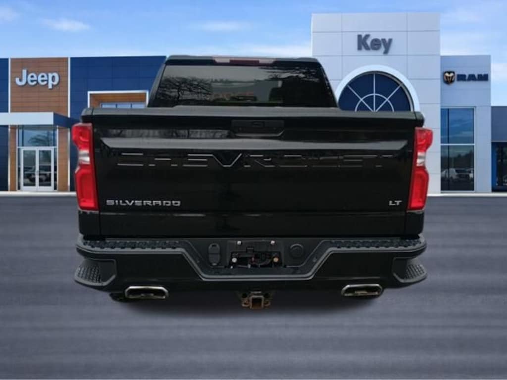 Used 2021 Chevrolet Silverado 1500 LT Trail Boss Truck Crew Cab