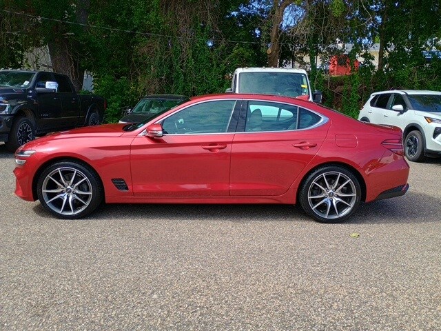 2023 Genesis G70 2.0T photo 2