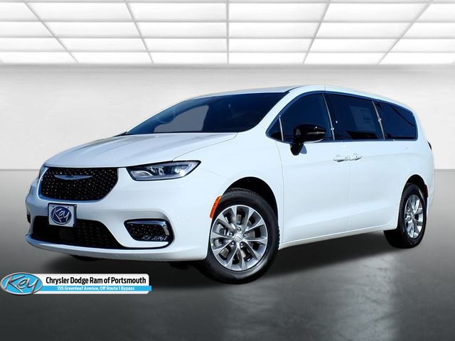 2026 Chrysler Pacifica Passenger Van 