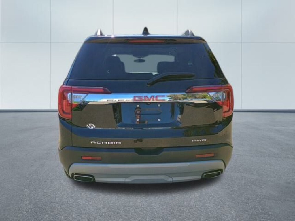 Used 2023 GMC Acadia SLT SUV
