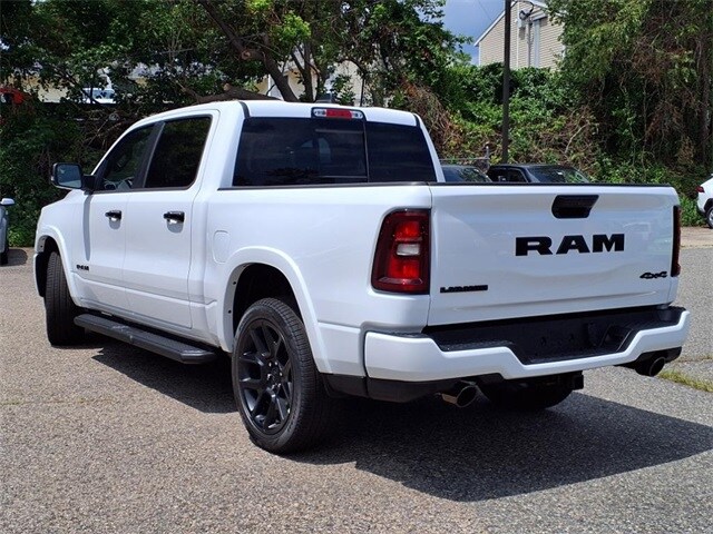2026 Ram 1500 Laramie photo 3