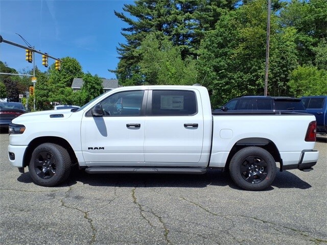 2025 Ram 1500 Tradesman photo 2