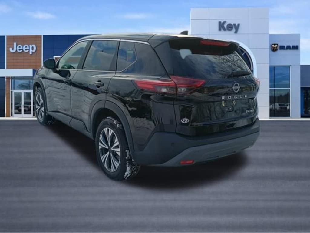 Used 2023 Nissan Rogue SV SUV
